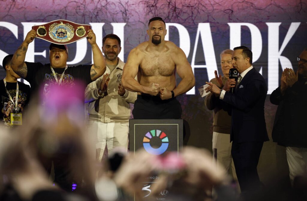 Joseph Parker weighs in after Dubois pulls out from Riyadh bout